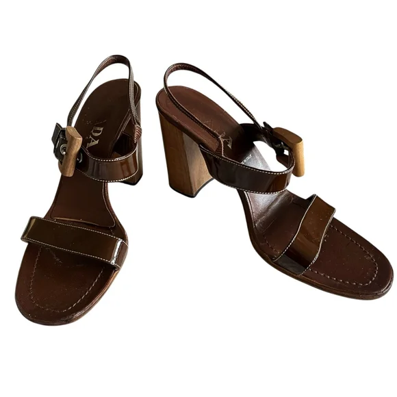 Women's Prada Brown Patent Leather Wood Heel Sandals Size 9 - Picture 3 of 11